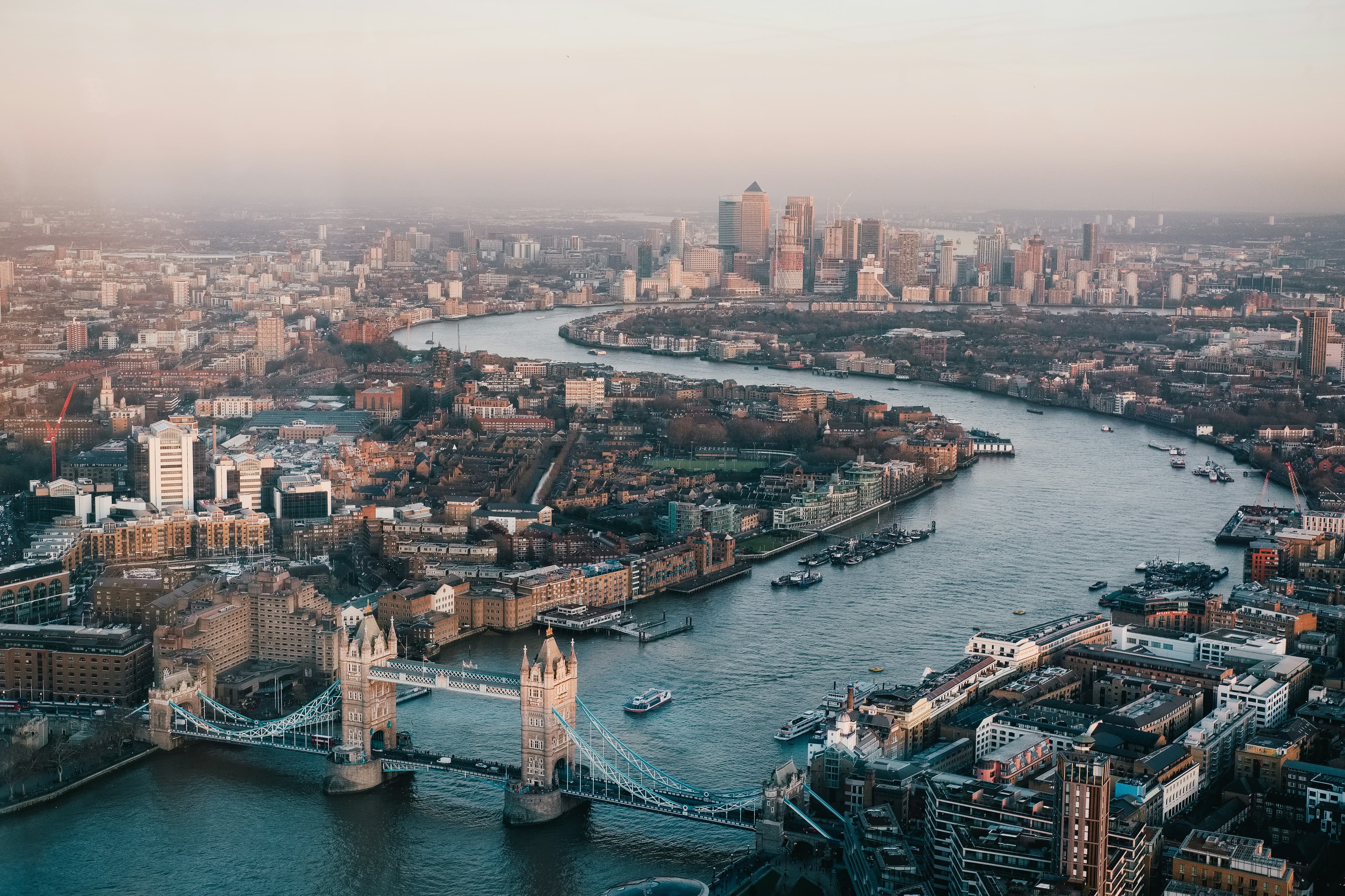 London Big Ben and Westminster Bridge